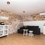 Luxury Stone House Amfora 아파트 Ražanj