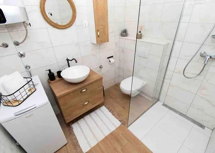 Luxury Stone House Amfora